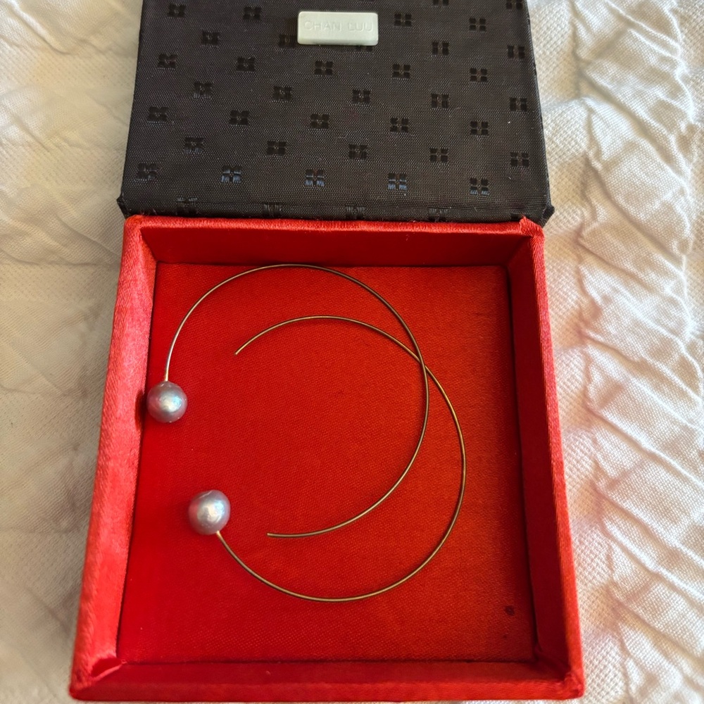 Chan Luu Black Pearl hoop earrings